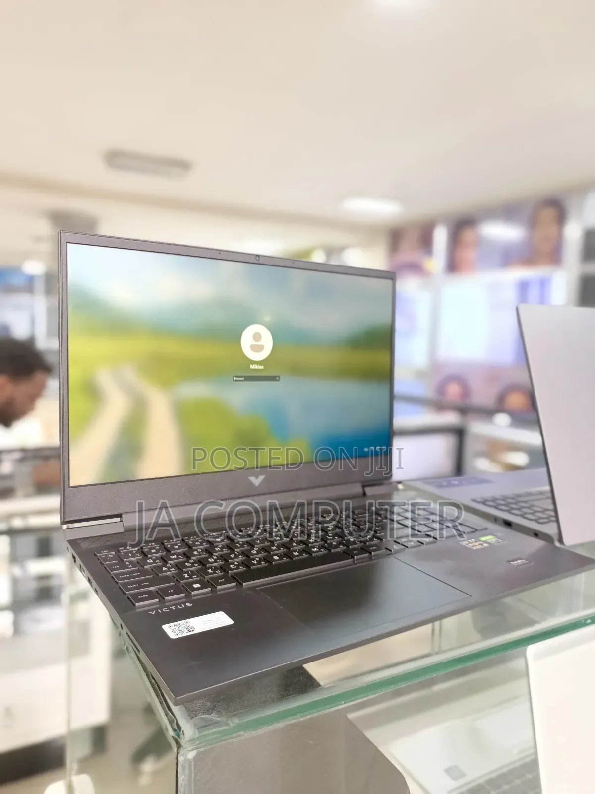 New Laptop HP Victus 15 24GB AMD Ryzen 5 SSD 512GB