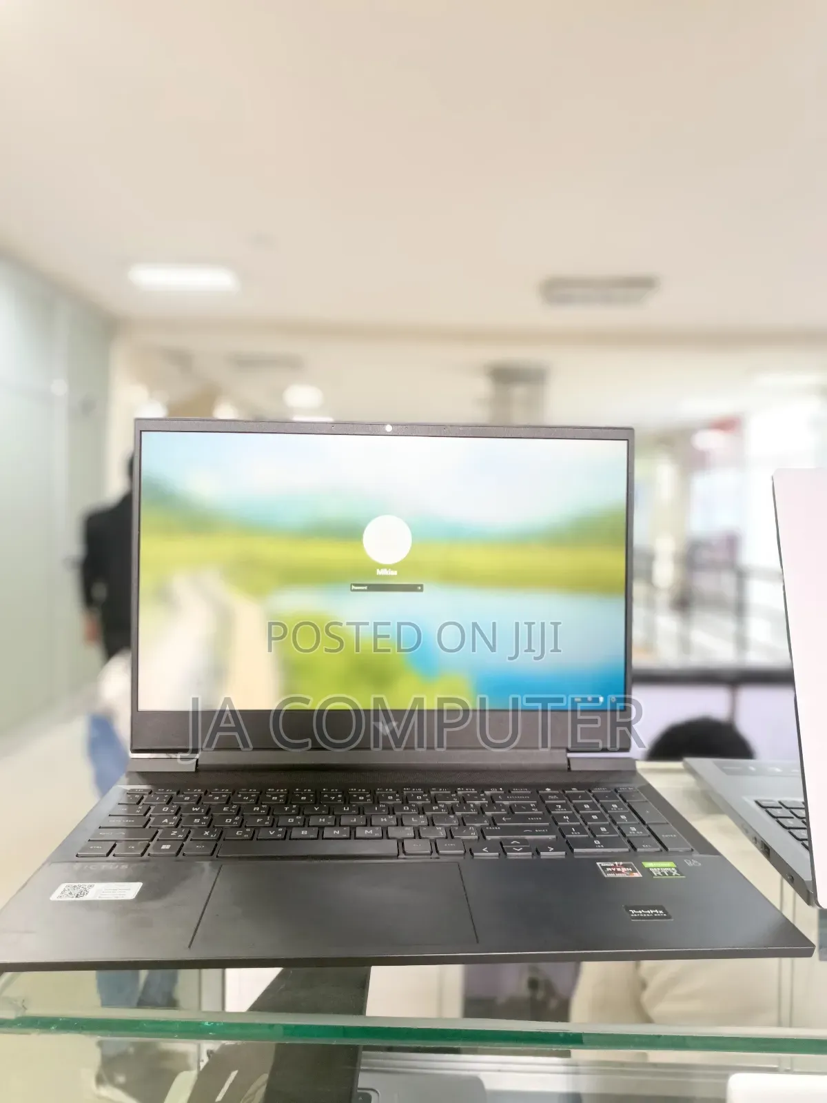 New Laptop HP Victus 15 24GB AMD Ryzen 5 SSD 512GB