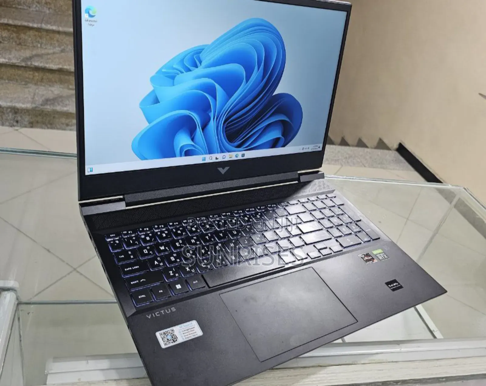 New Laptop HP Victus 15 24GB AMD Ryzen 5 SSD 512GB