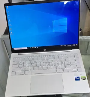 New Laptop HP Envy 14 16GB Intel Core I7 SSD 512GB