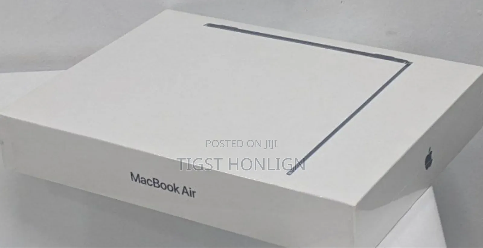 New Laptop Apple MacBook Air 2023 M2 8GB Apple M2 SSD 256GB
