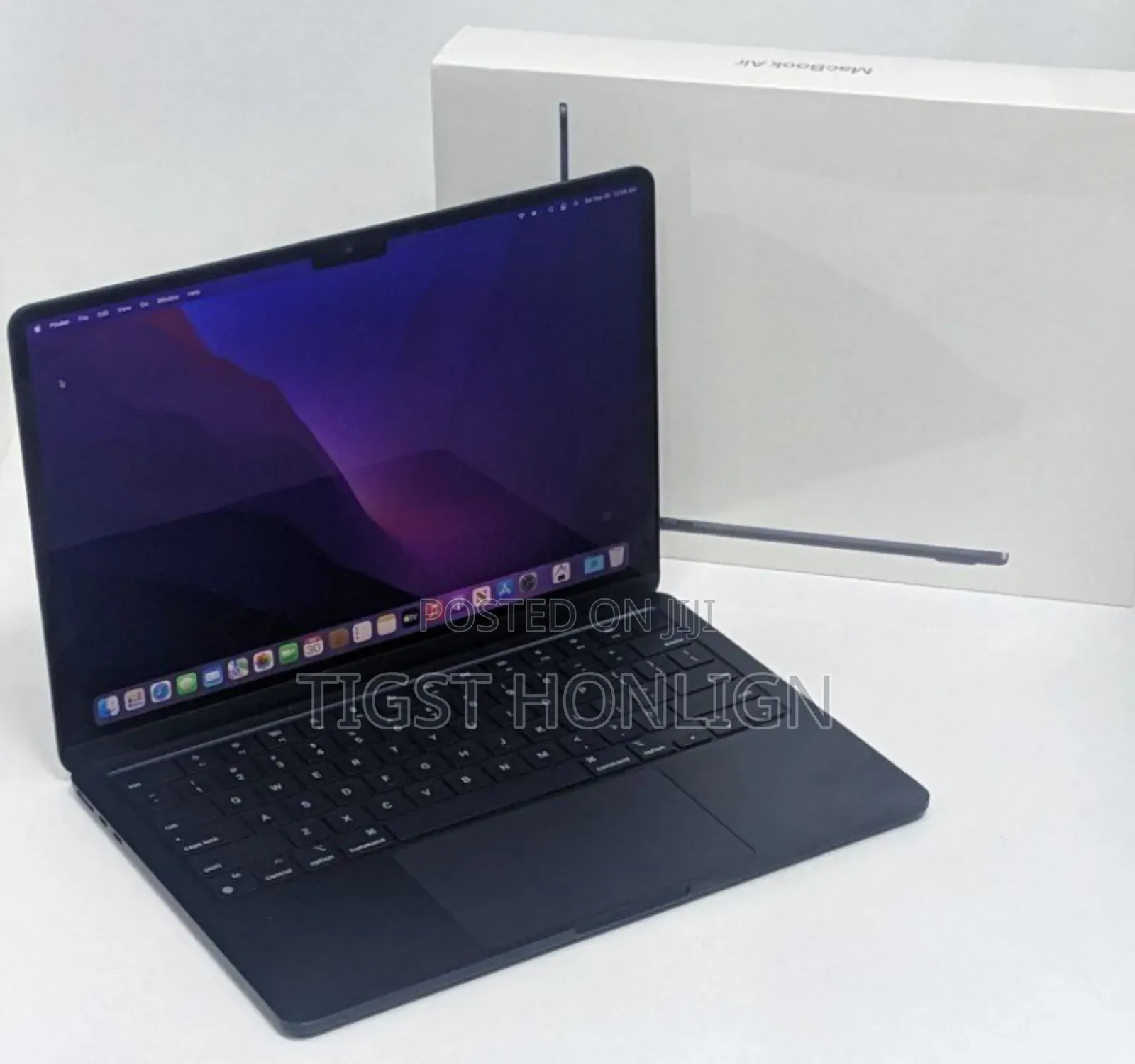 New Laptop Apple MacBook Air 2023 M2 8GB Apple M2 SSD 256GB