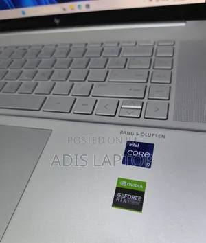 New Laptop HP Envy X360 16GB Intel Core I9 SSD 512GB