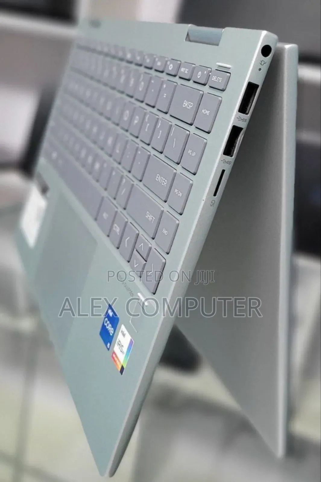 New Laptop HP Envy X360 8GB Intel Core I5 SSD 512GB