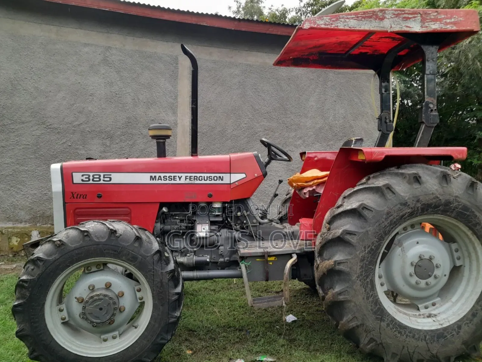 የሚሸጥ ማስፈርጉሰን ትራክተር Massey Ferguson
385