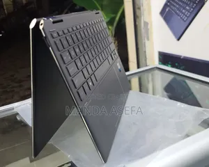 New Laptop HP Spectre 16GB Intel Core I7 SSD 1T