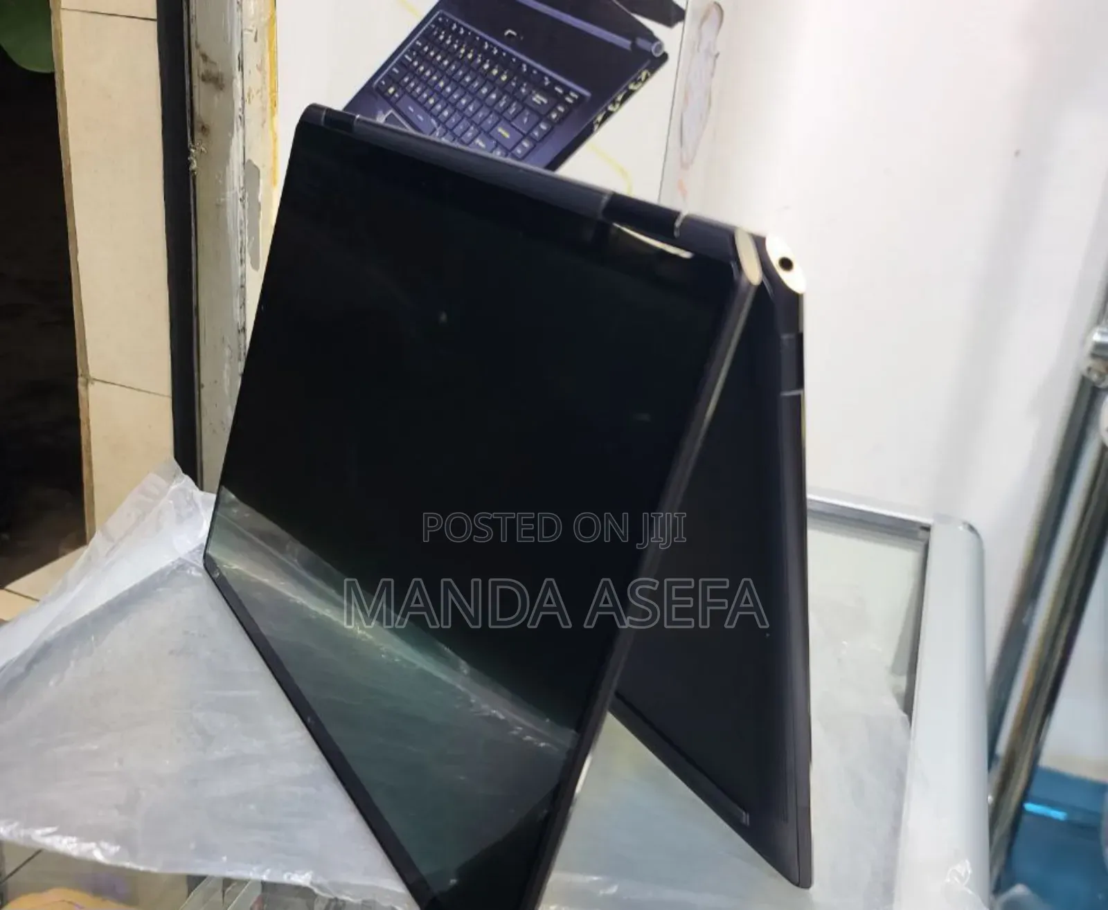 New Laptop HP Spectre 16GB Intel Core I7 SSD 1T