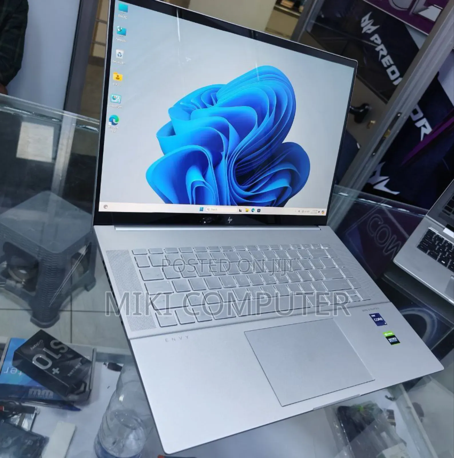 New Laptop HP EliteBook 840 8GB Intel Core I5 HDD 1T