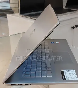 New Laptop HP Stream Notebook 8GB Intel Core I5 SSD 256GB