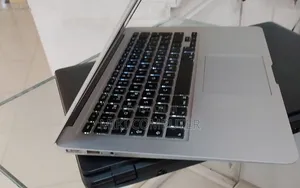New Laptop Apple MacBook Air 2015 4GB Intel Core I5 SSD 128GB