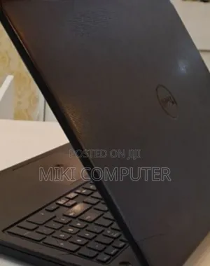 New Laptop Dell Vostro 15 3000 8GB Intel Core I5 HDD 1T