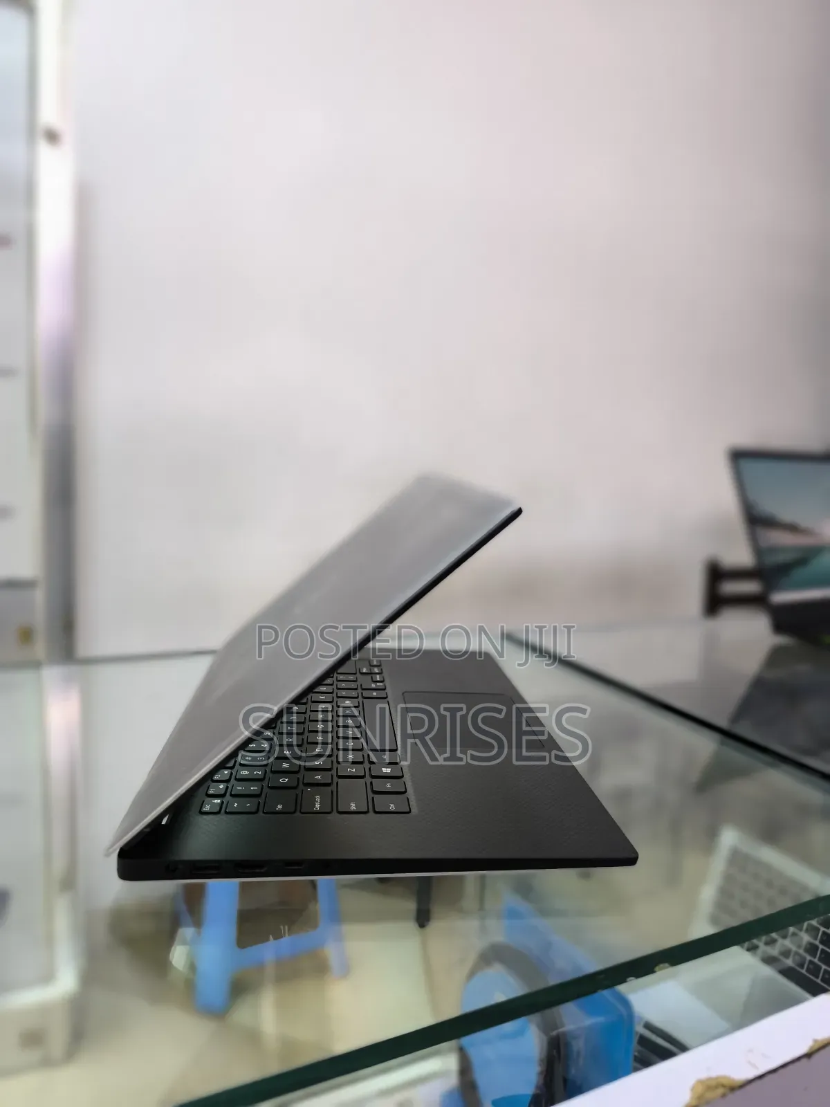 New Laptop Dell XPS 15 4GB Intel Core I7 SSD 512GB