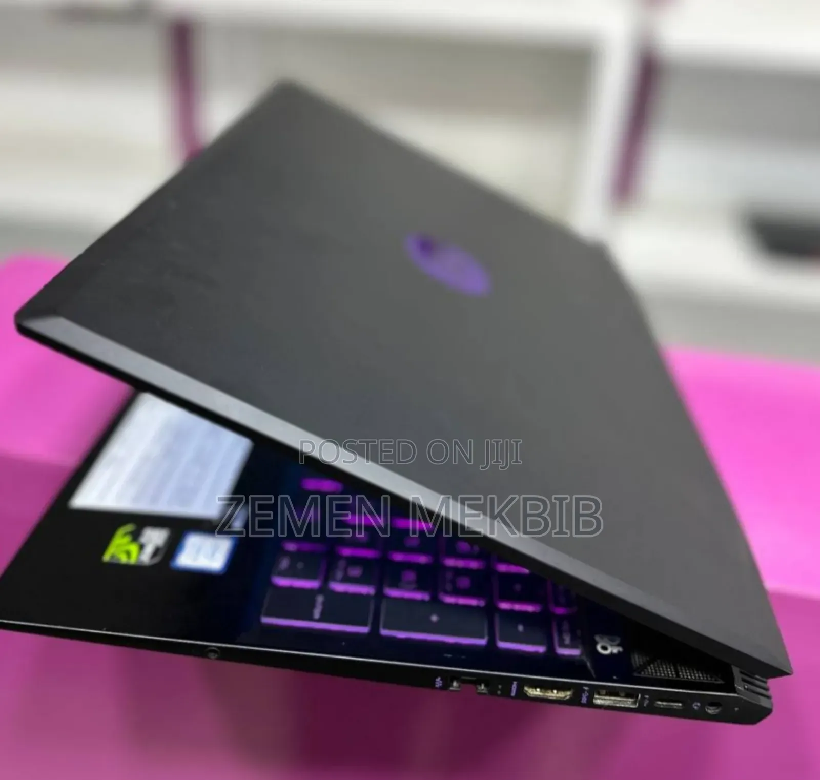 New Laptop HP Pavilion 15 8GB Intel Core I5 HDD+SSD 1.5T