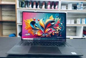 New Laptop Dell XPS 15 32GB Intel Core I7 SSD 512GB