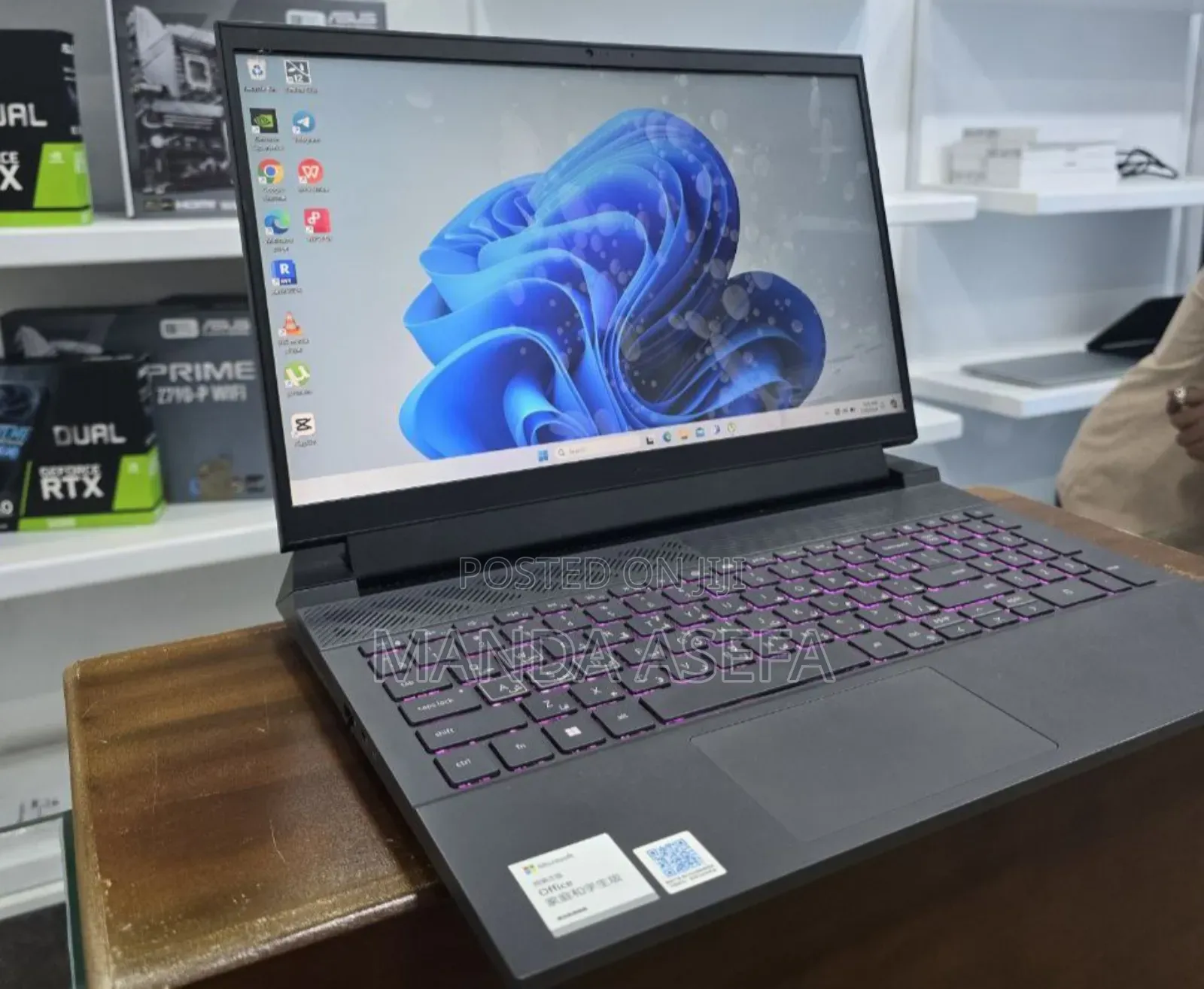 New Laptop Dell 16GB Intel Core I7 SSD 1T