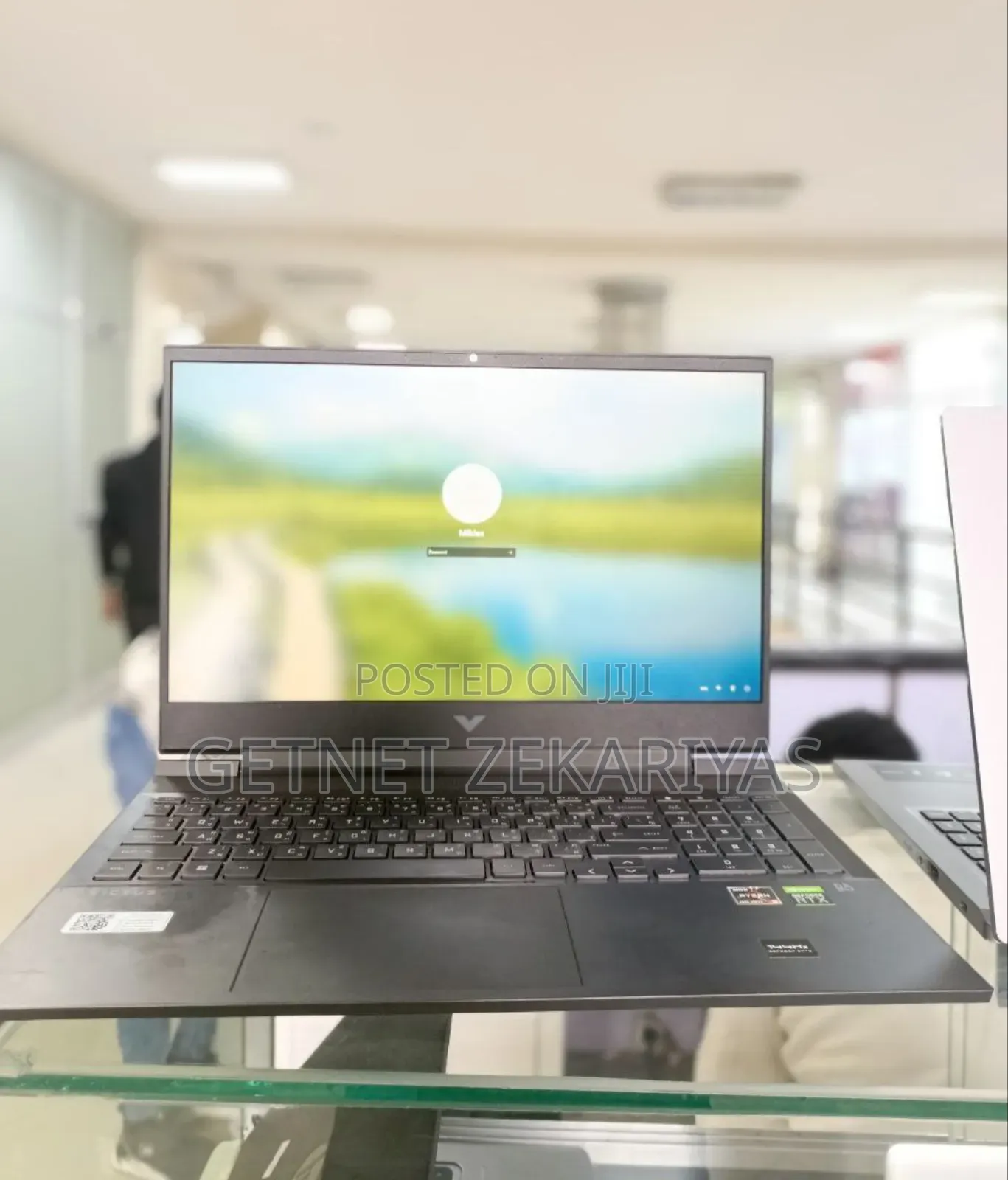 New Laptop HP Victus 16 24GB AMD Ryzen 7 SSD 512GB