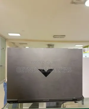 New Laptop HP Victus 16 24GB AMD Ryzen 7 SSD 512GB