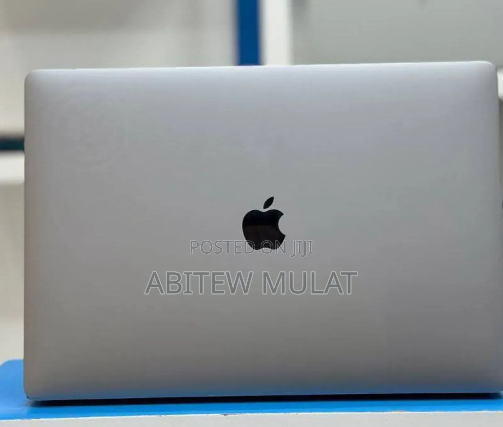 New Laptop Apple MacBook 2017 16GB Intel Core I7 SSD 512GB