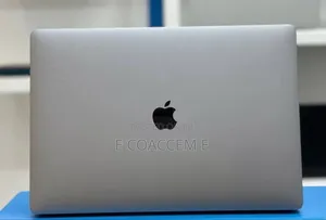 New Laptop Apple MacBook 16GB Intel Core I7 SSD 512GB