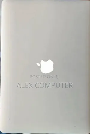 New Laptop Apple MacBook Pro 2015 16GB Intel Core I7 SSD 512GB