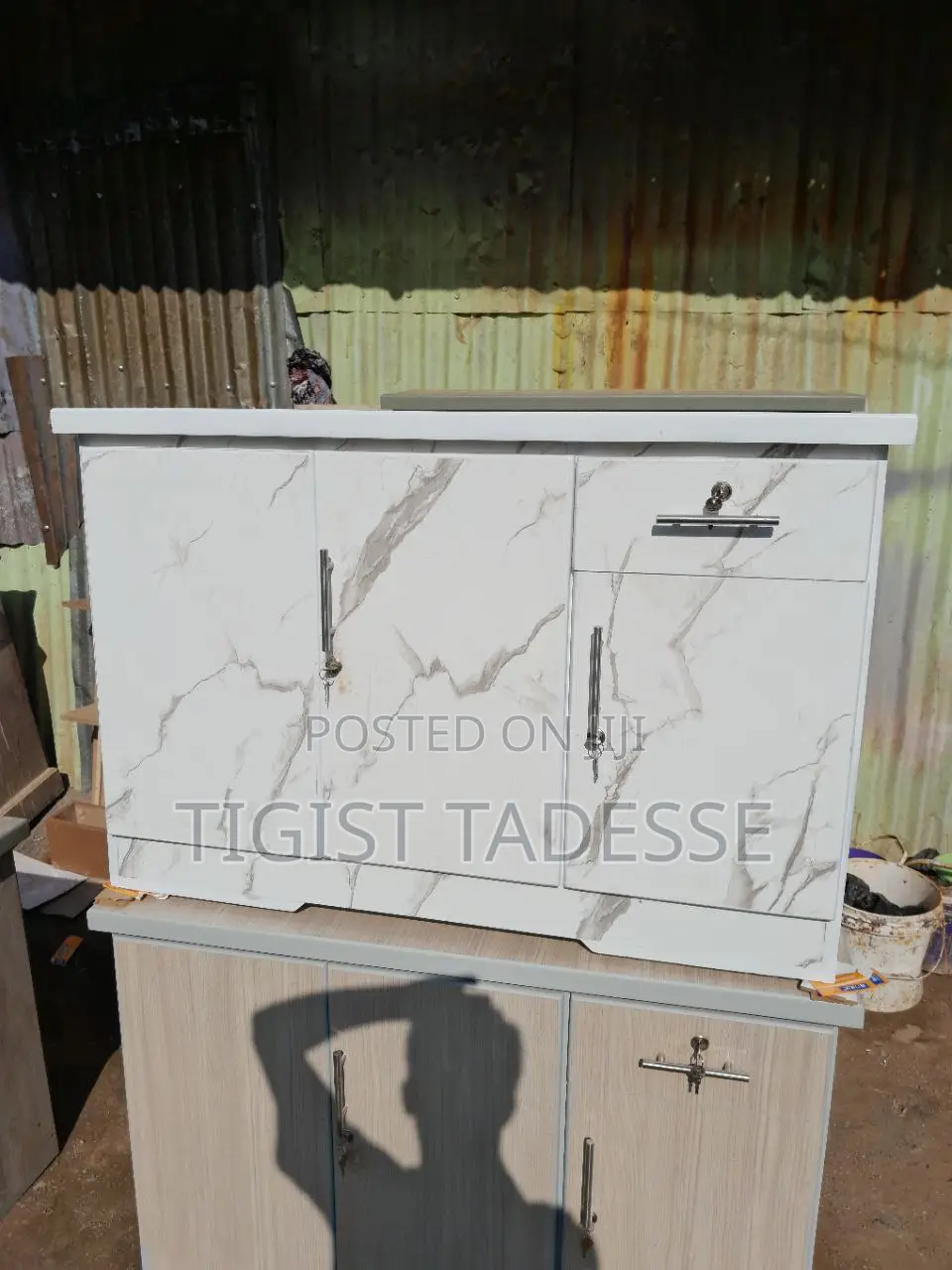 Bufe Laminated ላምኔት ብፌ 120cm