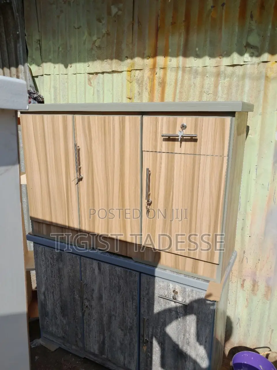 Bufe Laminated ላምኔት ብፌ 120cm