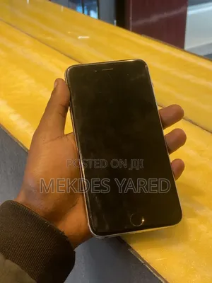 New Apple iPhone 6s Plus 64 GB Silver