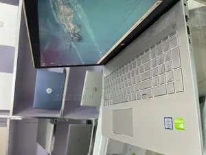 New Laptop HP Pavilion 15 8GB Intel Core I5 HDD+SSD 500GB