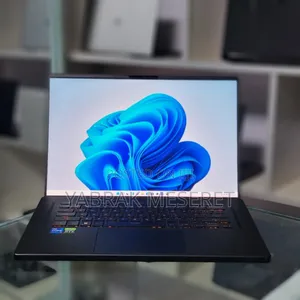 New Laptop Asus 16GB Intel Core I7 SSD 512GB