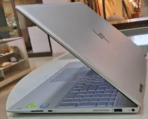 New Laptop HP Envy X360 16GB Intel Core I5 SSD 512GB