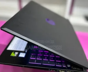 New Laptop HP Pavilion 15 8GB Intel Core I5 HDD+SSD 1T