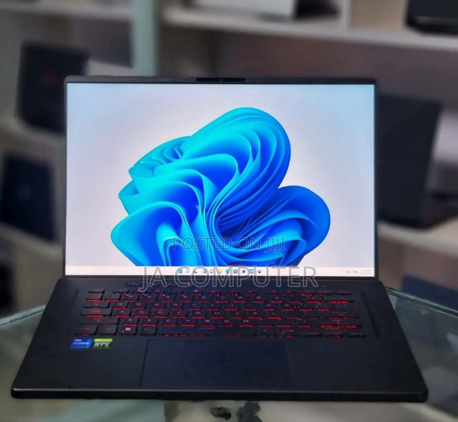 New Laptop Asus ROG Zephyrus G16 16GB Intel Core I7 SSD 512GB