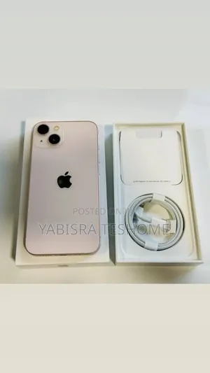 Photo - New Apple iPhone 13 128 GB Pink