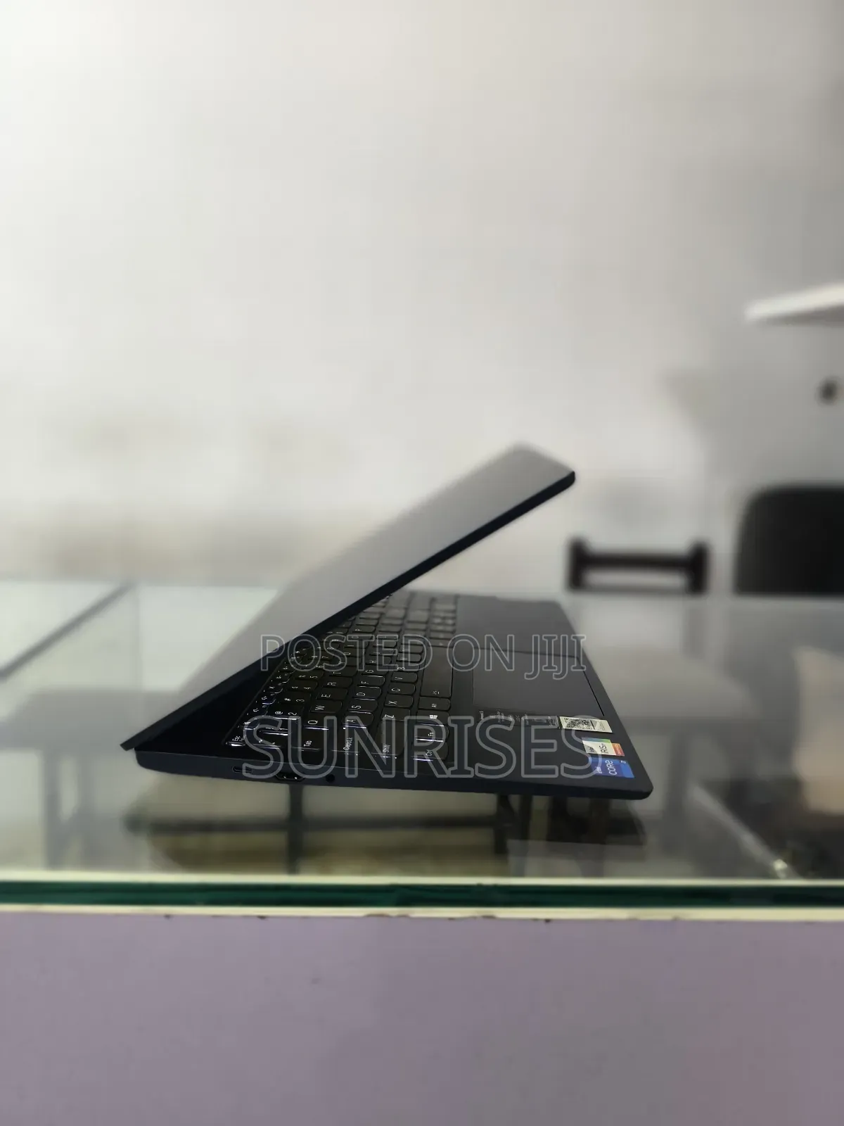 New Laptop Lenovo Ideapad 3 12GB Intel Core I7 SSD 512GB