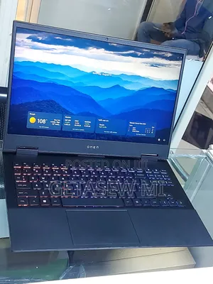 New Laptop HP Omen 15 16GB AMD Ryzen 7 SSD 512GB