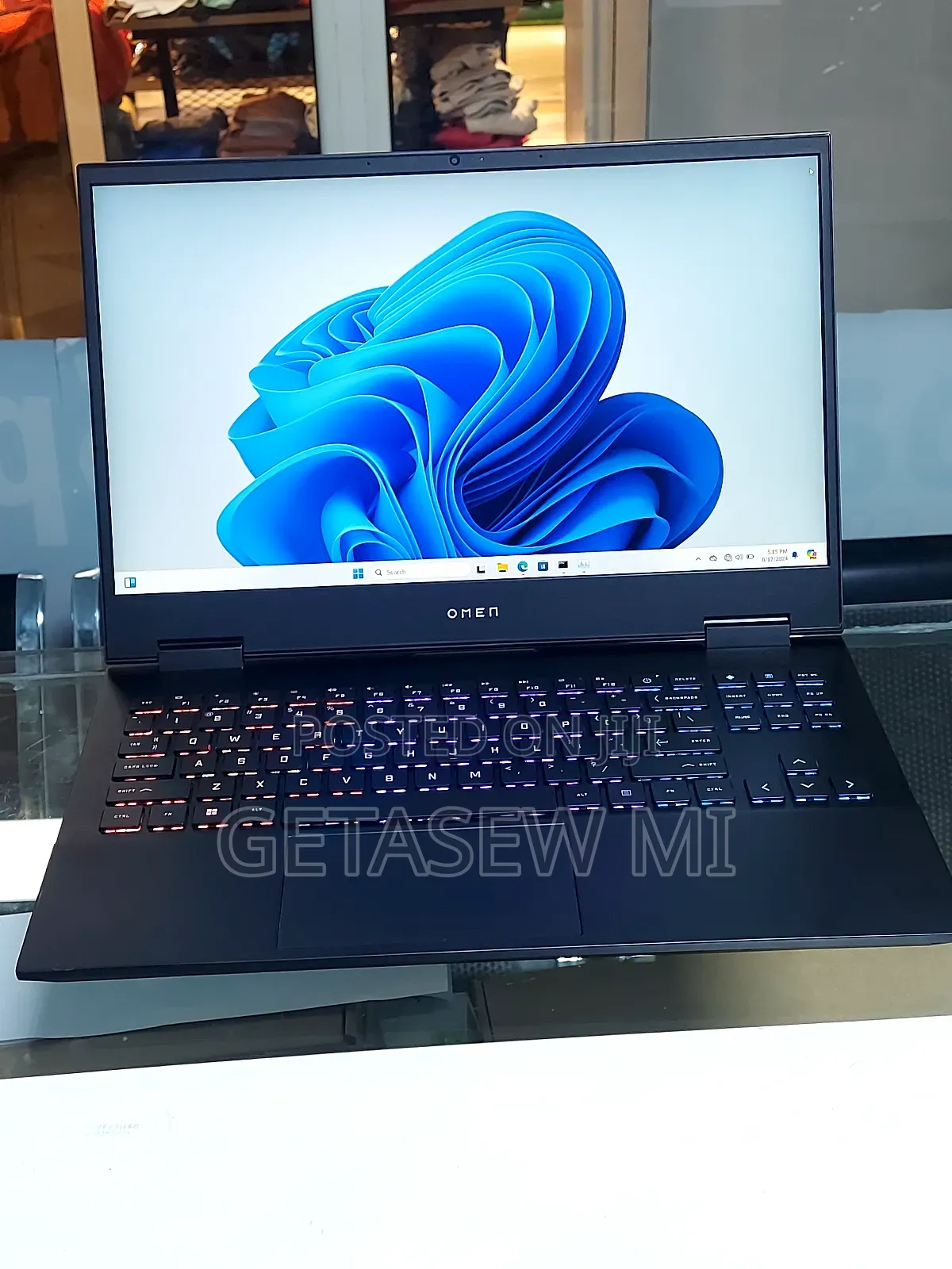 New Laptop HP Omen 15 16GB AMD Ryzen 7 SSD 512GB