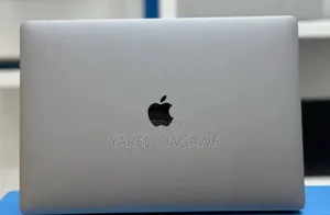 New Laptop Apple MacBook Pro 2017 16GB Intel Core I7 SSD 512GB