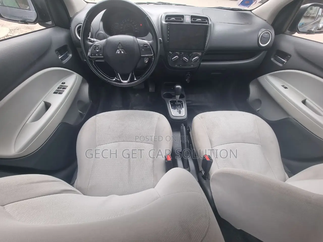 Mitsubishi Attrage 2021 Gray