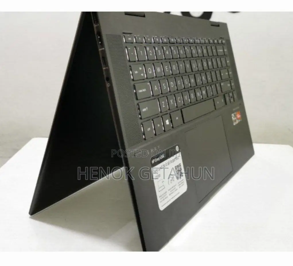 New Laptop HP Envy X360 16GB AMD Ryzen 7 SSD 512GB