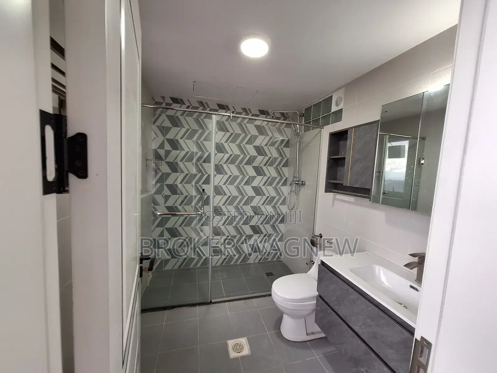 3bdrm Apartment in Kirkos for rent