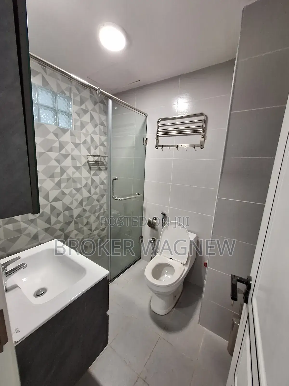 3bdrm Apartment in Kirkos for rent