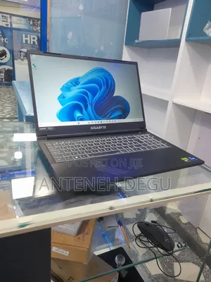 Photo - New Laptop Gigabyte 16GB Intel Core I7 SSD 1T