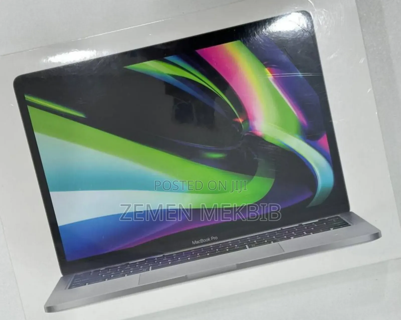 New Laptop Apple MacBook Pro 2023 M2 8GB Intel Core I7 SSD 256GB