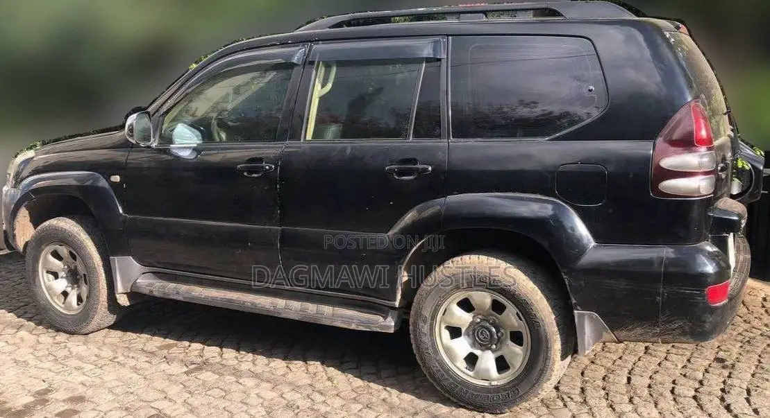 Toyota Land Cruiser Prado 2003 Black