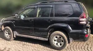 Photo - Toyota Land Cruiser Prado 2003 Black