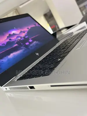 New Laptop HP EliteBook 830 G5 8GB Intel Core I5 SSD 512GB