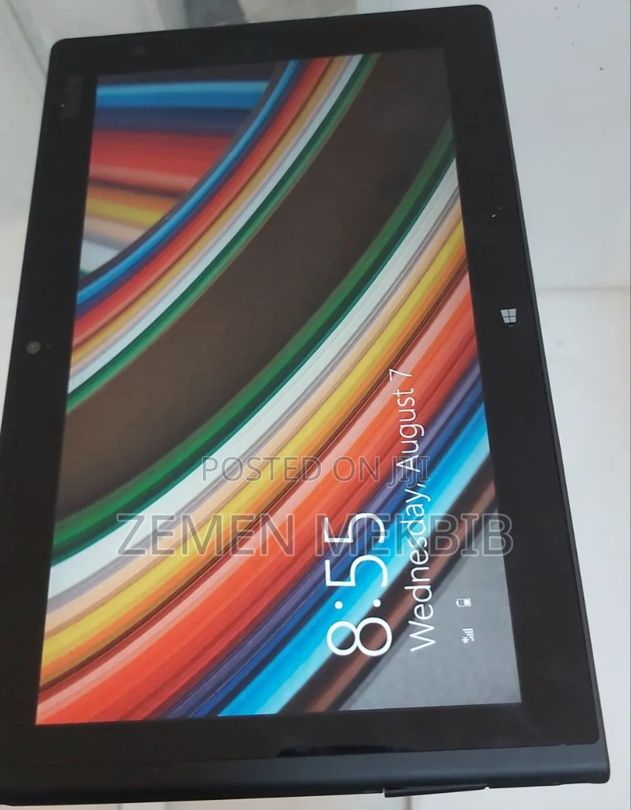 New Laptop Lenovo 2GB Intel Xeon SSD 60GB