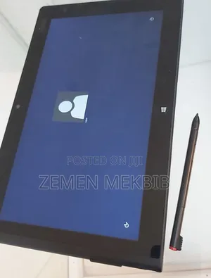 New Laptop Lenovo 2GB Intel Xeon SSD 60GB