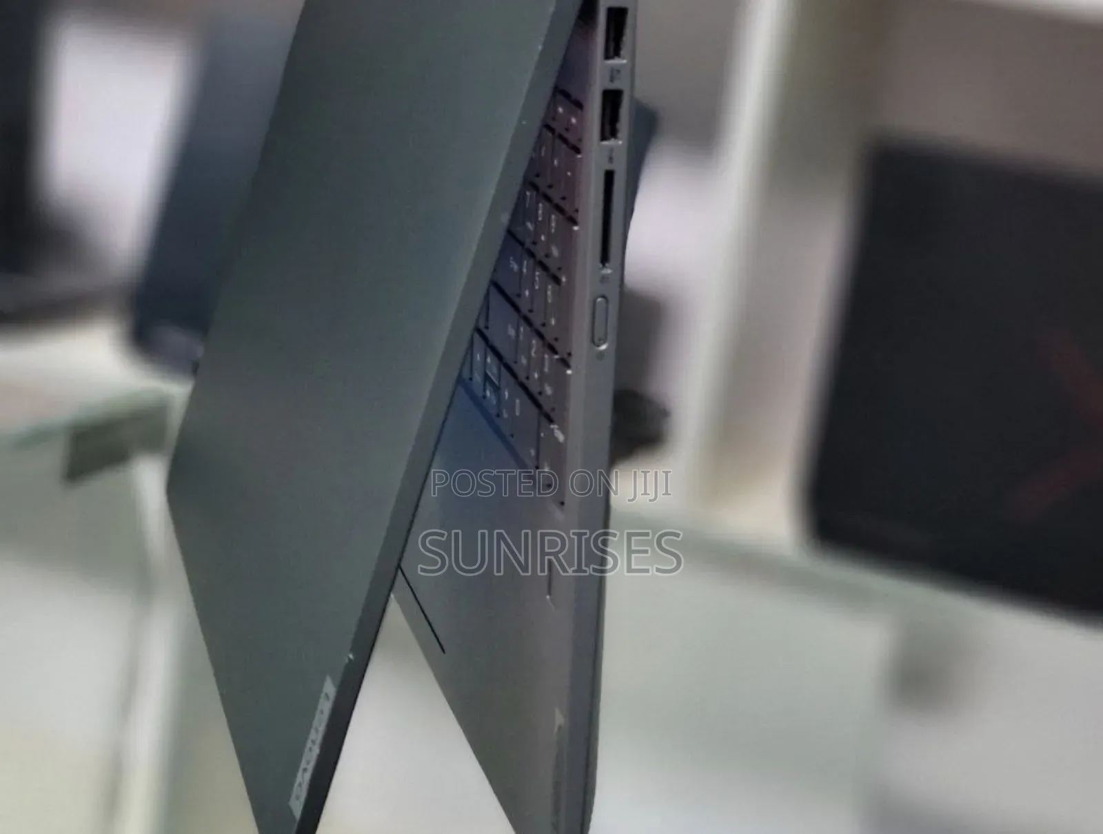 New Laptop Lenovo Flex 5 16GB Intel Core I7 SSD 512GB