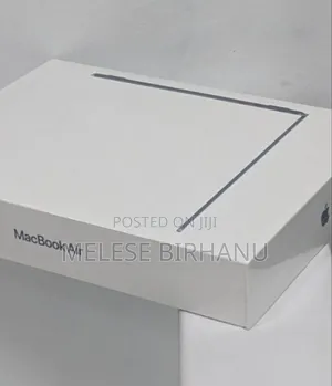 New Laptop Apple MacBook Pro 2023 M2 16GB Apple M2 Ultra SSD 256GB